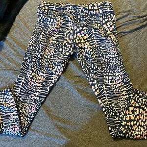 Curves N Combat boots animal print leggings XXL